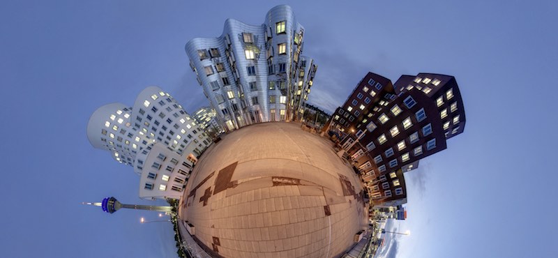 CityGames Düsseldorf: Ein schönes Planeten Panorama Foto von Düsseldorf - gemacht auf einer Firmen Team Pro Tour